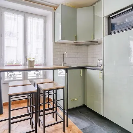 Apartment Ravissant Studio Avec Chambre - Beaugrenelle - 205c