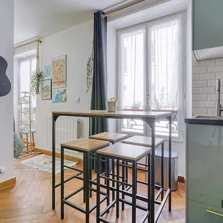 Apartment Ravissant Studio Avec Chambre - Beaugrenelle - 205c