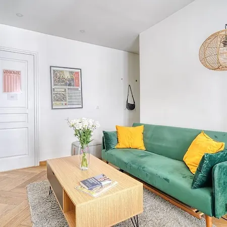 Apartment Ravissant Studio Avec Chambre - Beaugrenelle - 205c *